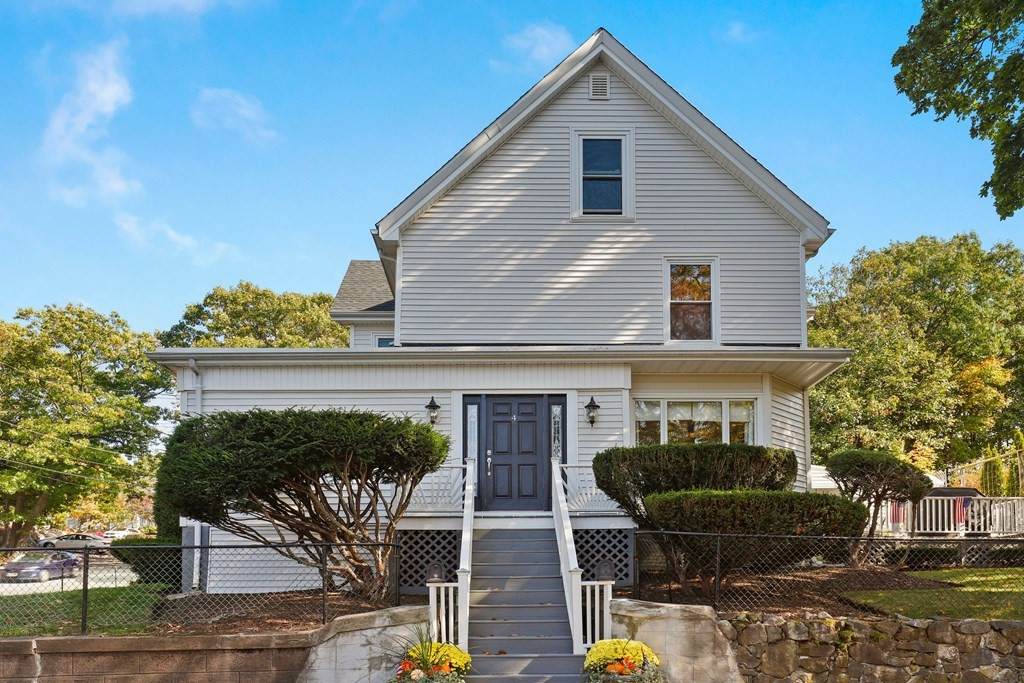 4 Grandview Ave - Photo 1