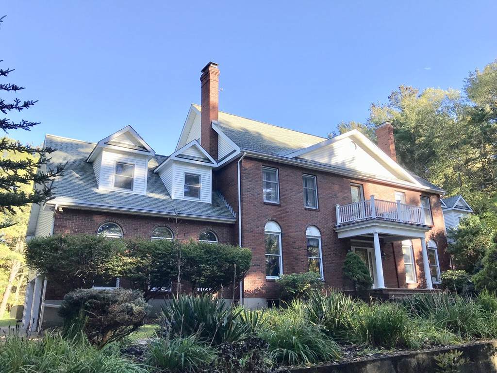 120 Myrtle St - Photo 1