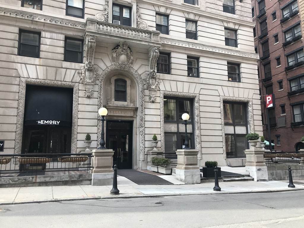 21 Beacon Street - Photo 1