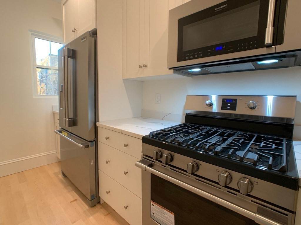21 Howard Street - Photo 1