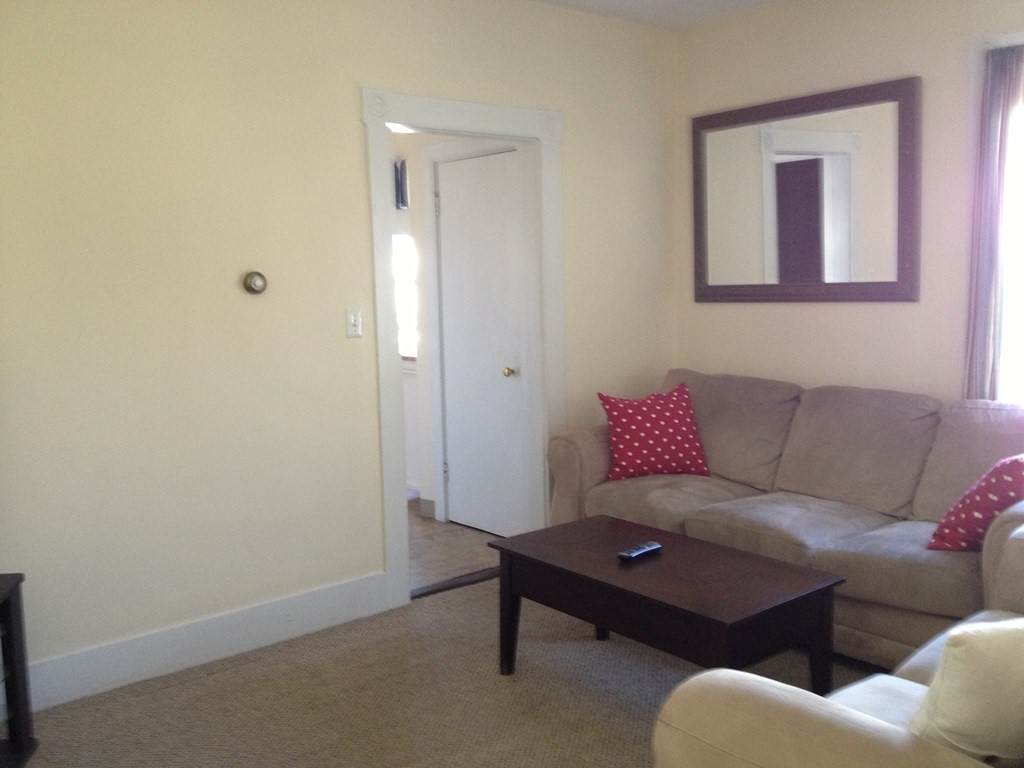 90 Myrtle St - Photo 1