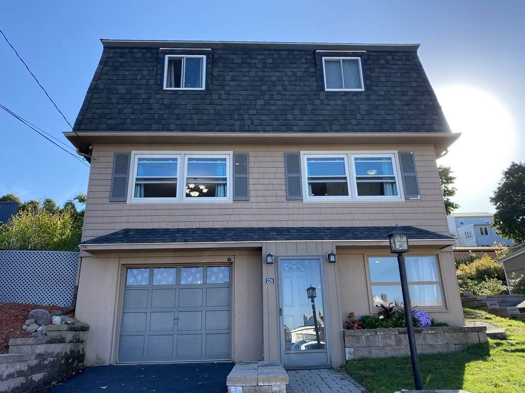 228 Vane St - Photo 1