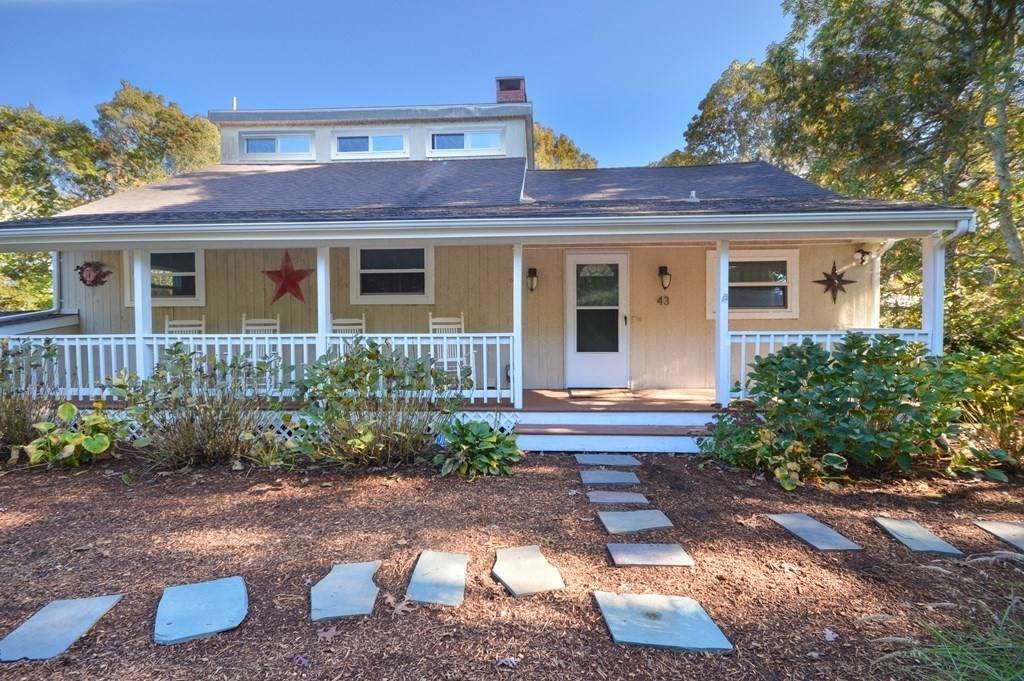 43 Judy Ann Dr - Photo 1