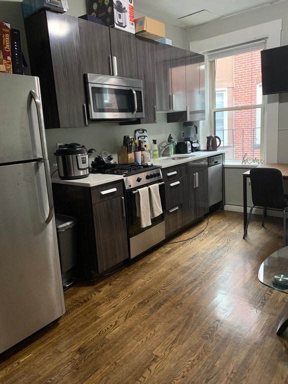 43 Charter Street - Photo 1