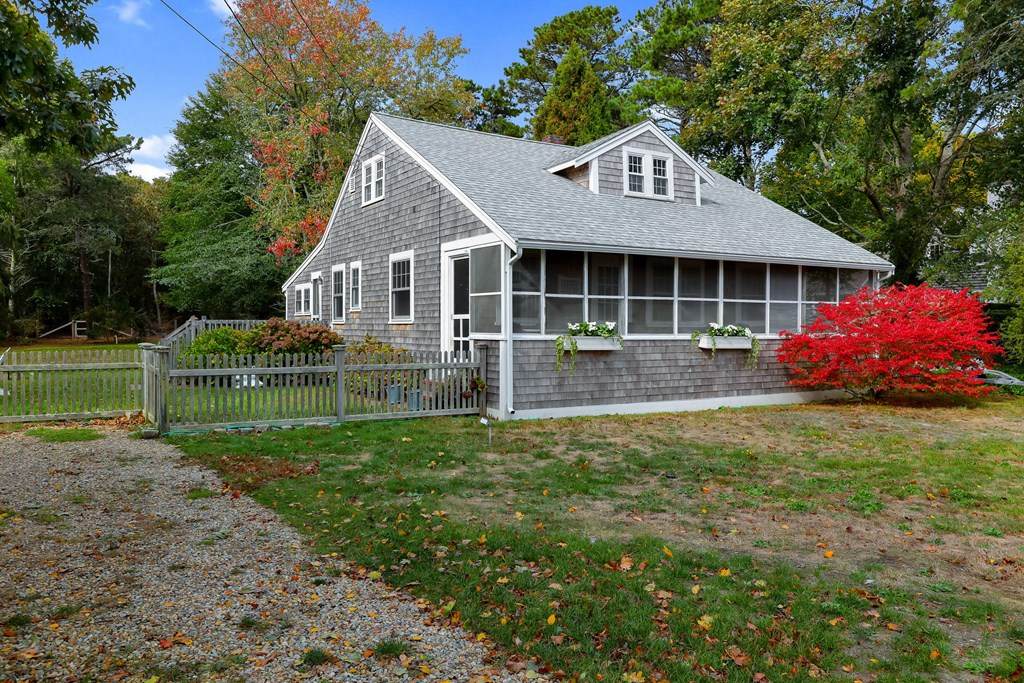 146 Bank St - Photo 1
