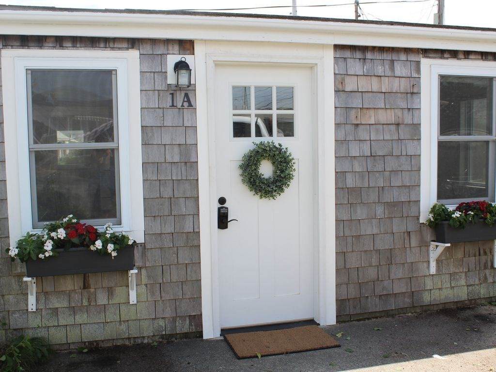 217 Old Wharf Road - Photo 1