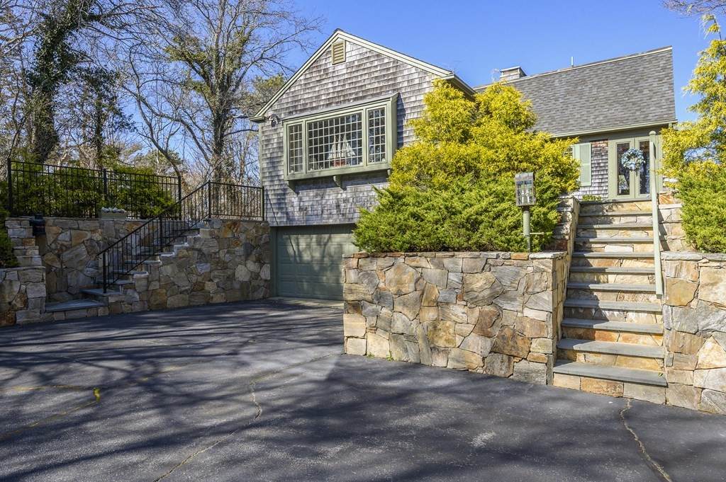 7 Juniper Hill - Photo 1