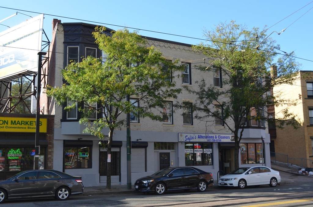 822 Huntington Ave. - Photo 1