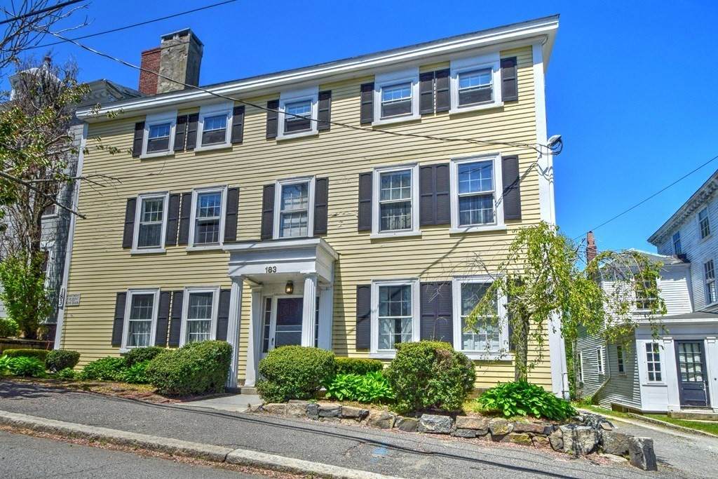 183 Washington St - Photo 1