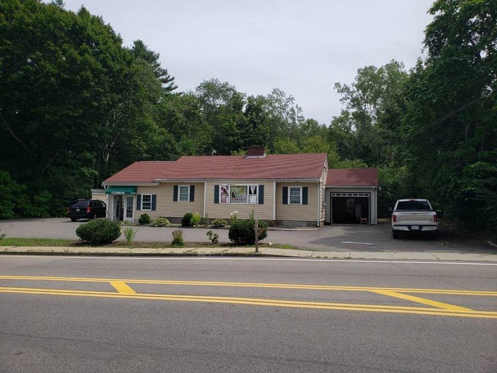 71 W Main St - Photo 1