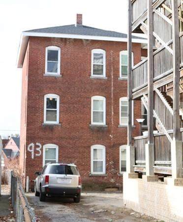 93 Austin Street - Photo 1