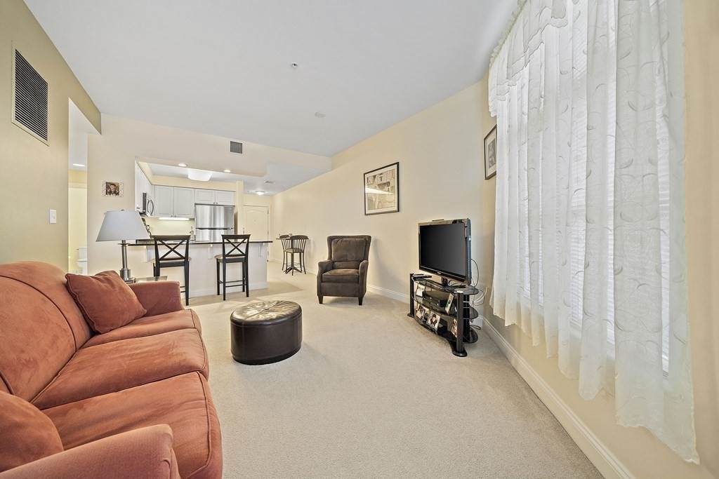 501 Commerce Dr - Photo 1