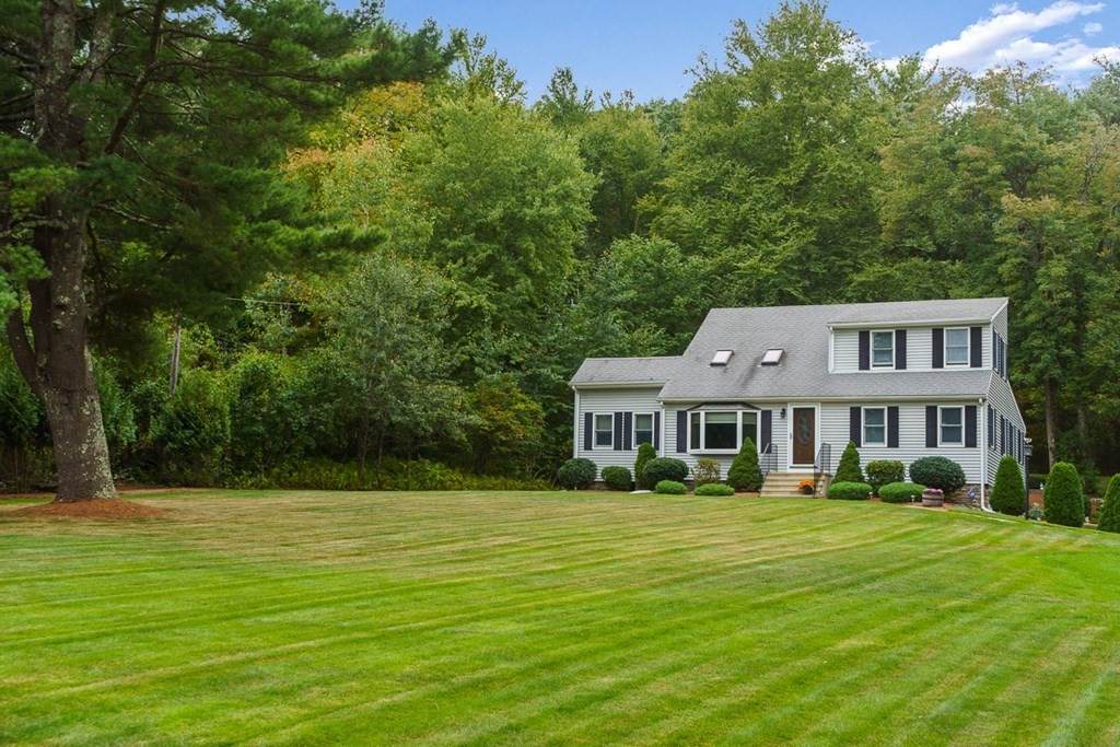 1402 Thompson Rd - Photo 1