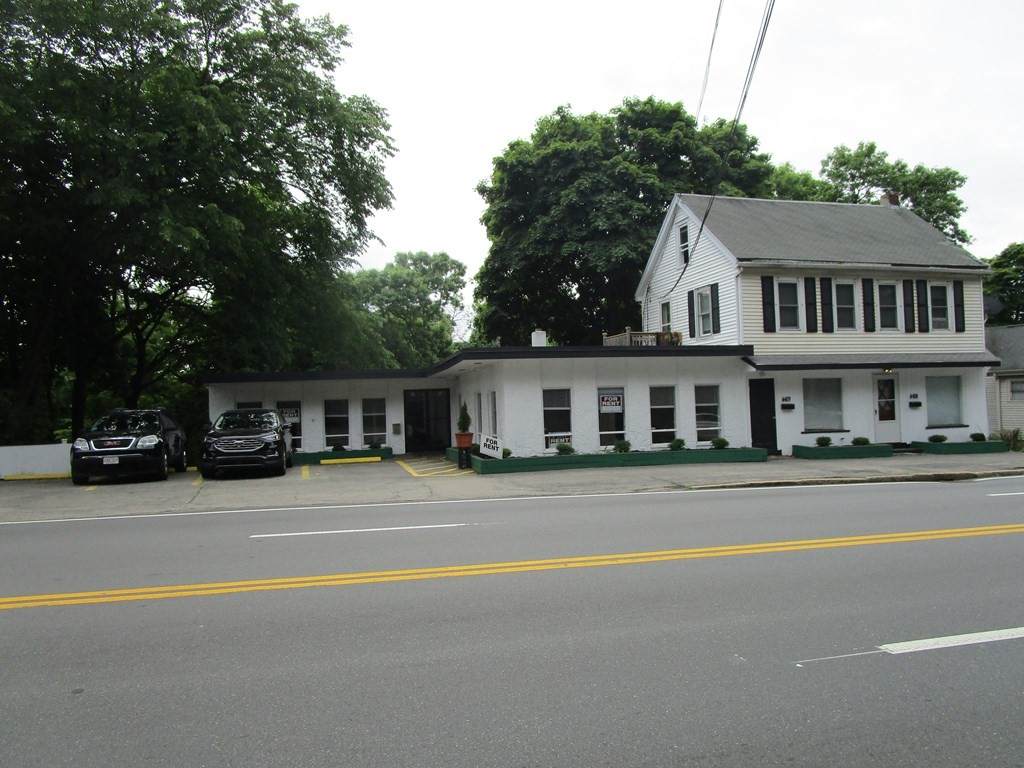469 Bridge St - Photo 1