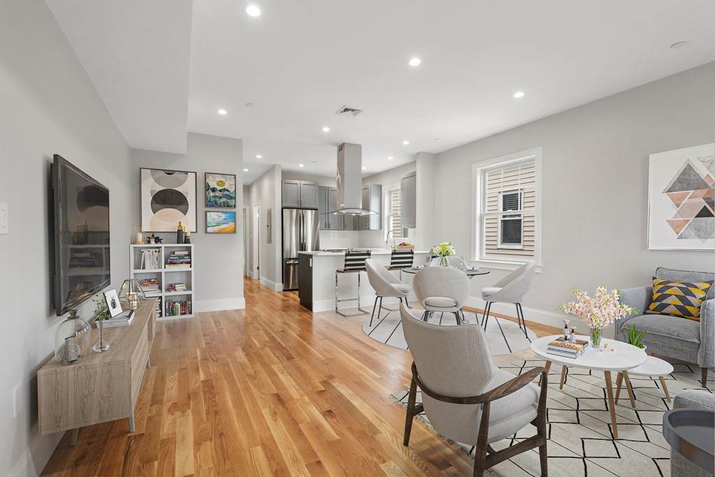 458 Columbia Rd - Photo 1