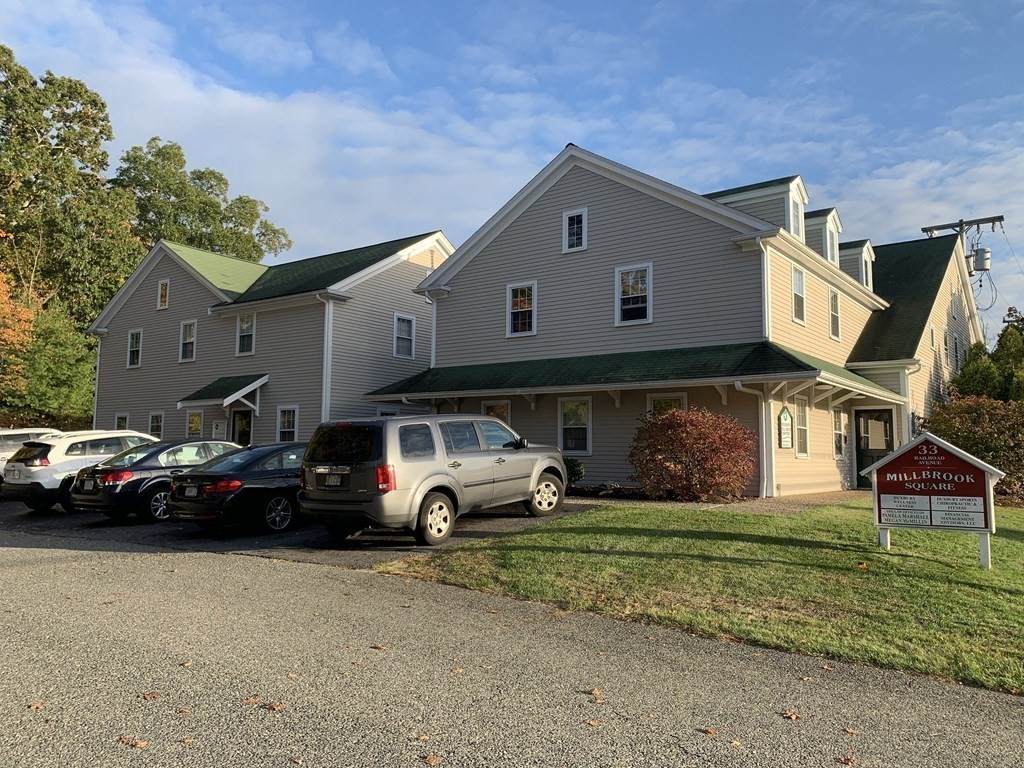 33 Railroad Ave - Photo 1
