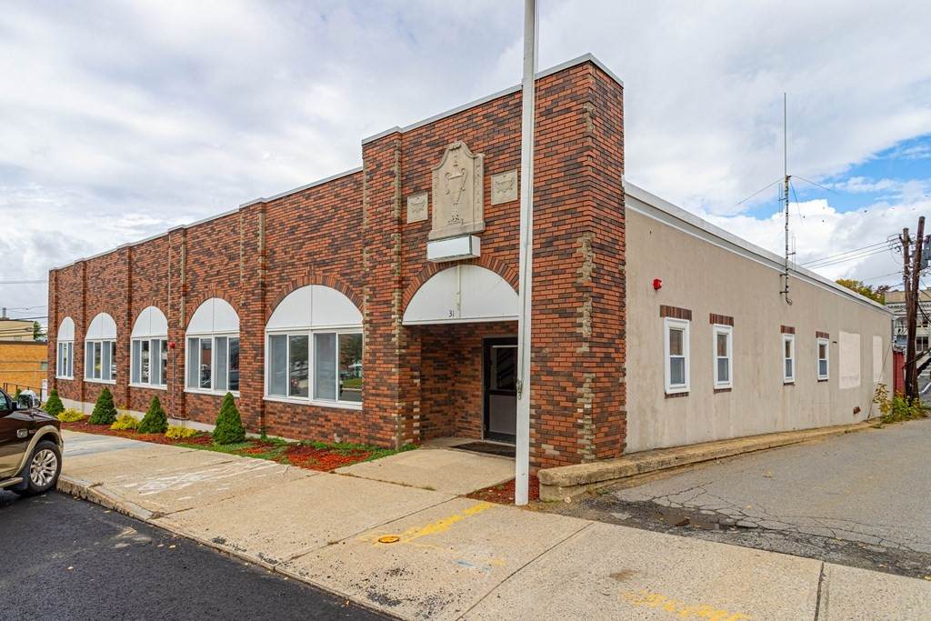 31 City Hall Ave - Photo 1