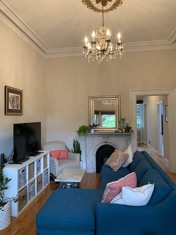 46 Thomas Park - Photo 1