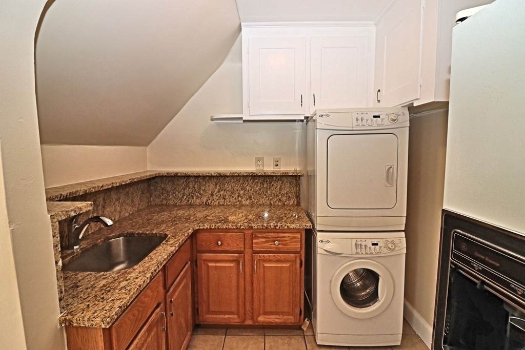 92-94 Saint Andrew Rd. - Photo 1
