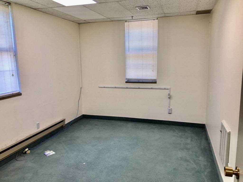 150 Front St - Photo 1