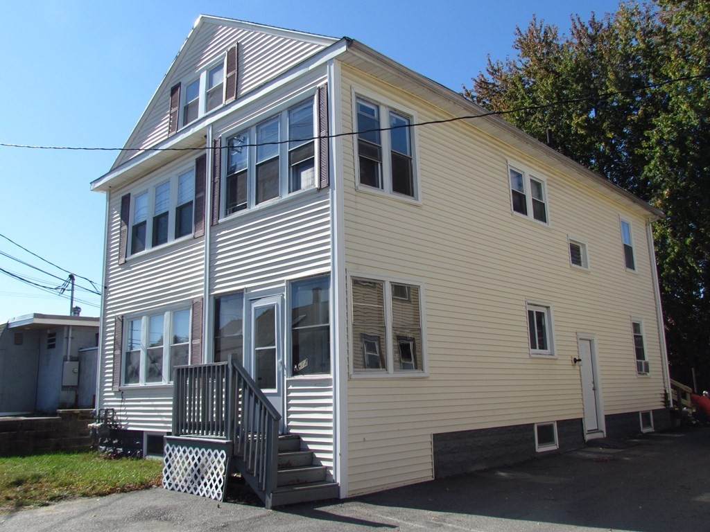 12-14 Shelley Avenue - Photo 1