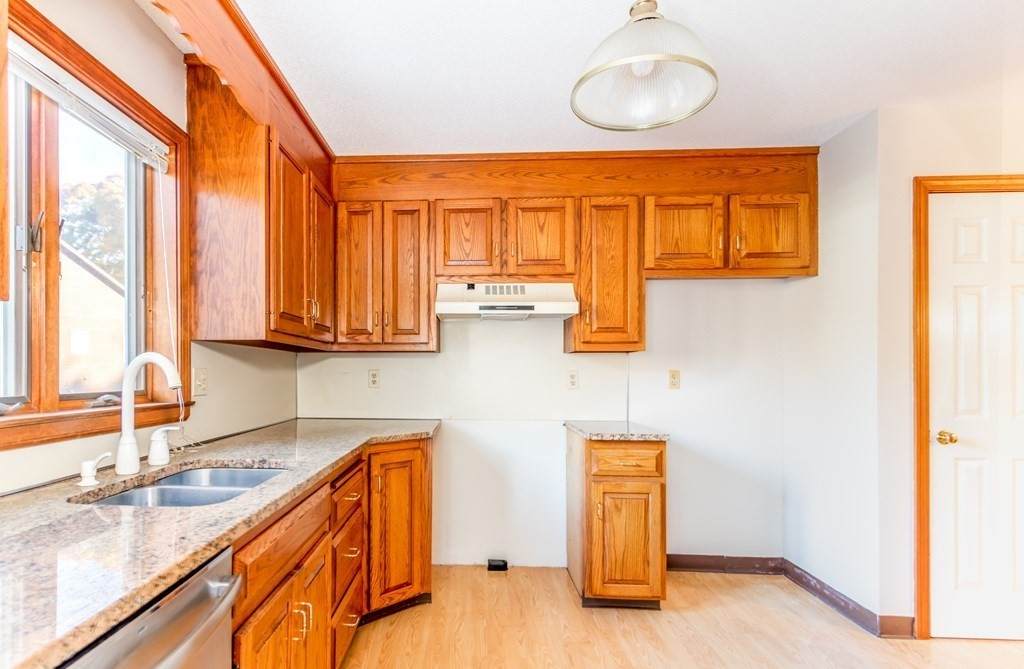 61 Candlewood Drive - Photo 1