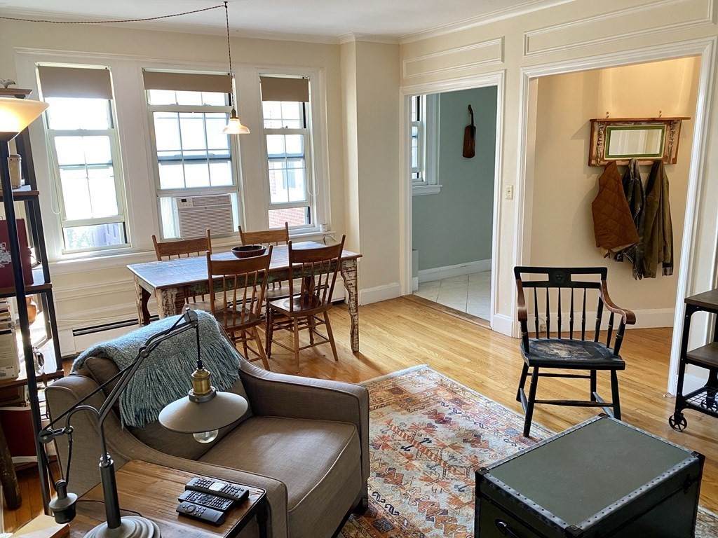 1454 Beacon St - Photo 1
