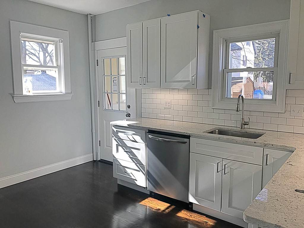 124 Grant - Photo 1