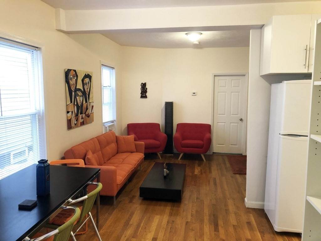 309 Elm St - Photo 1