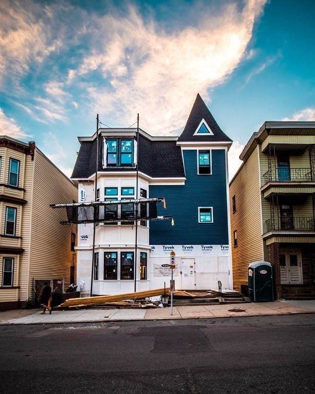 360 Meridian - Photo 1