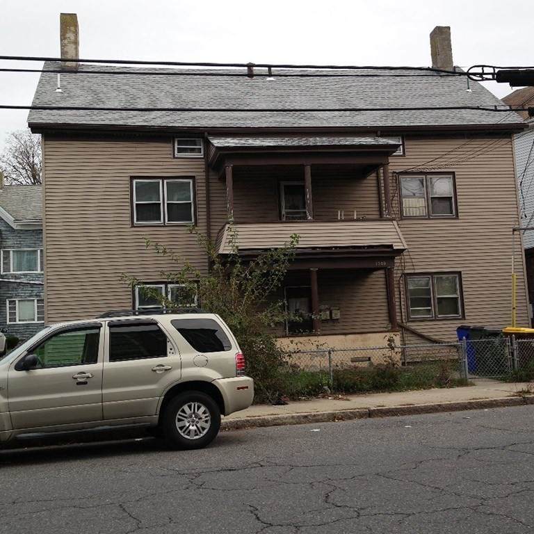 1759 N Main St - Photo 1
