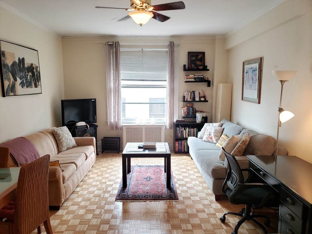 21 Beacon St - Photo 1
