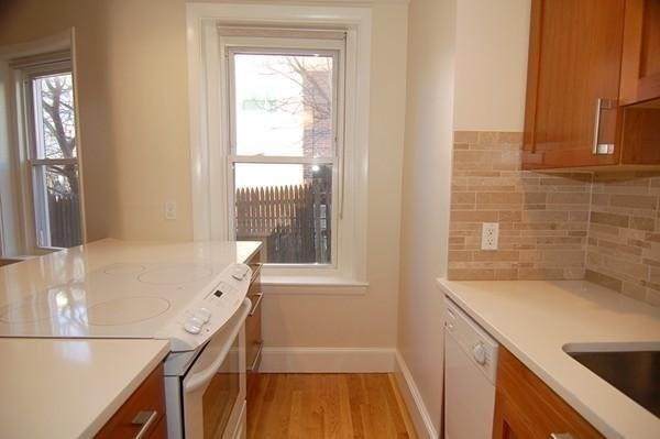 863 Massachussetts Avenue - Photo 1