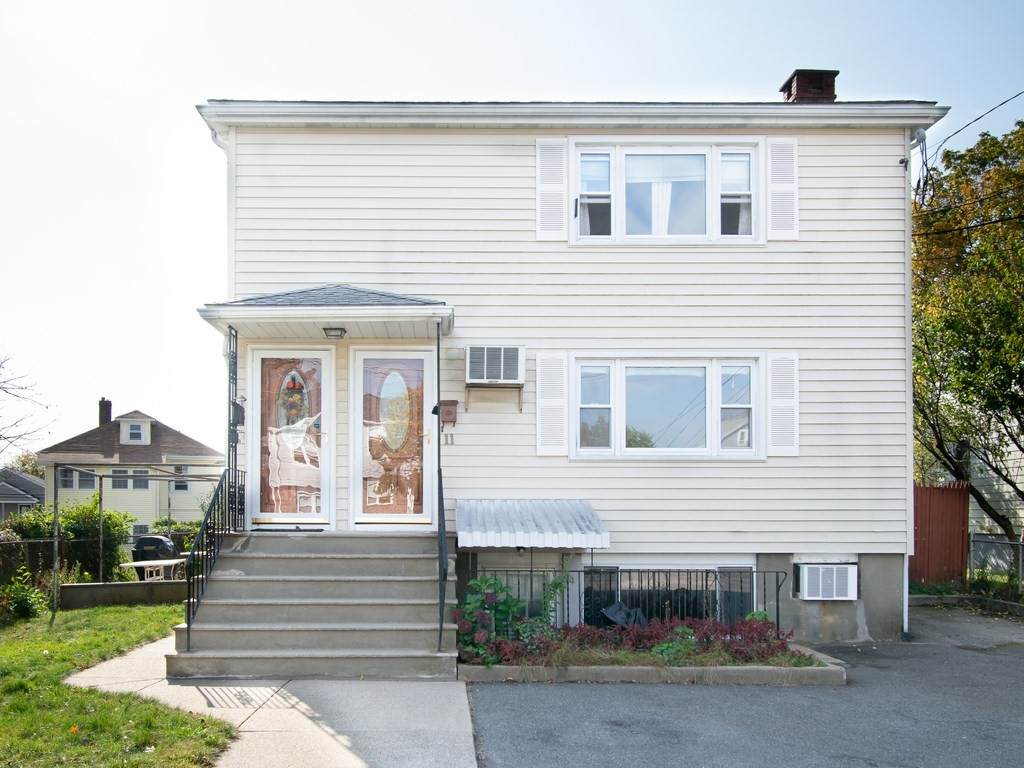 11 Vivian Dr - Photo 1