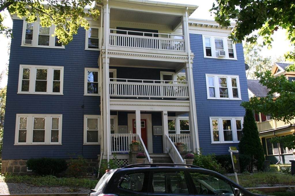 89 Lyndhurst St - Photo 1