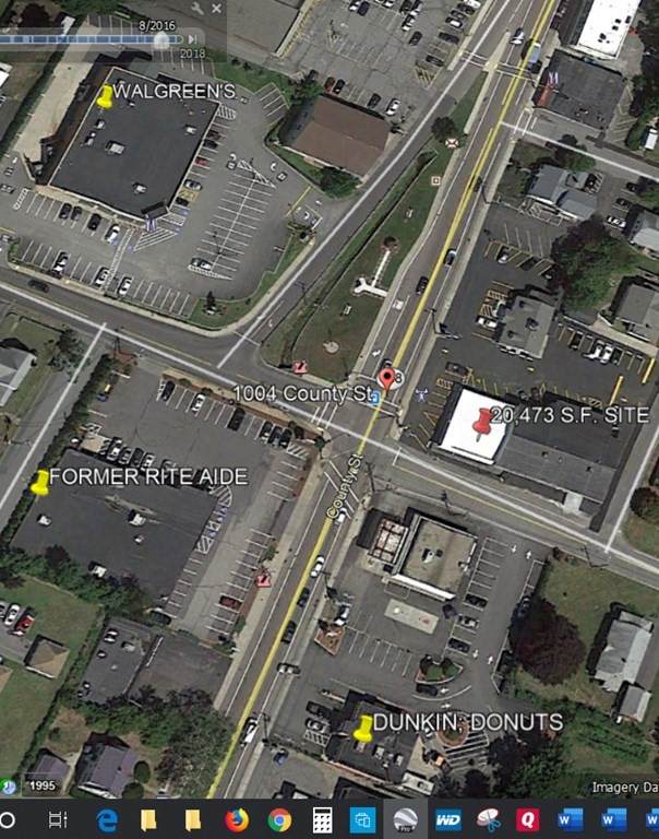 1004 County St - Photo 1