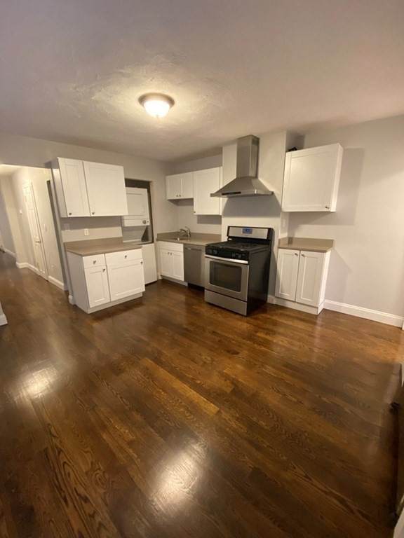 14 Cross St East - Photo 1