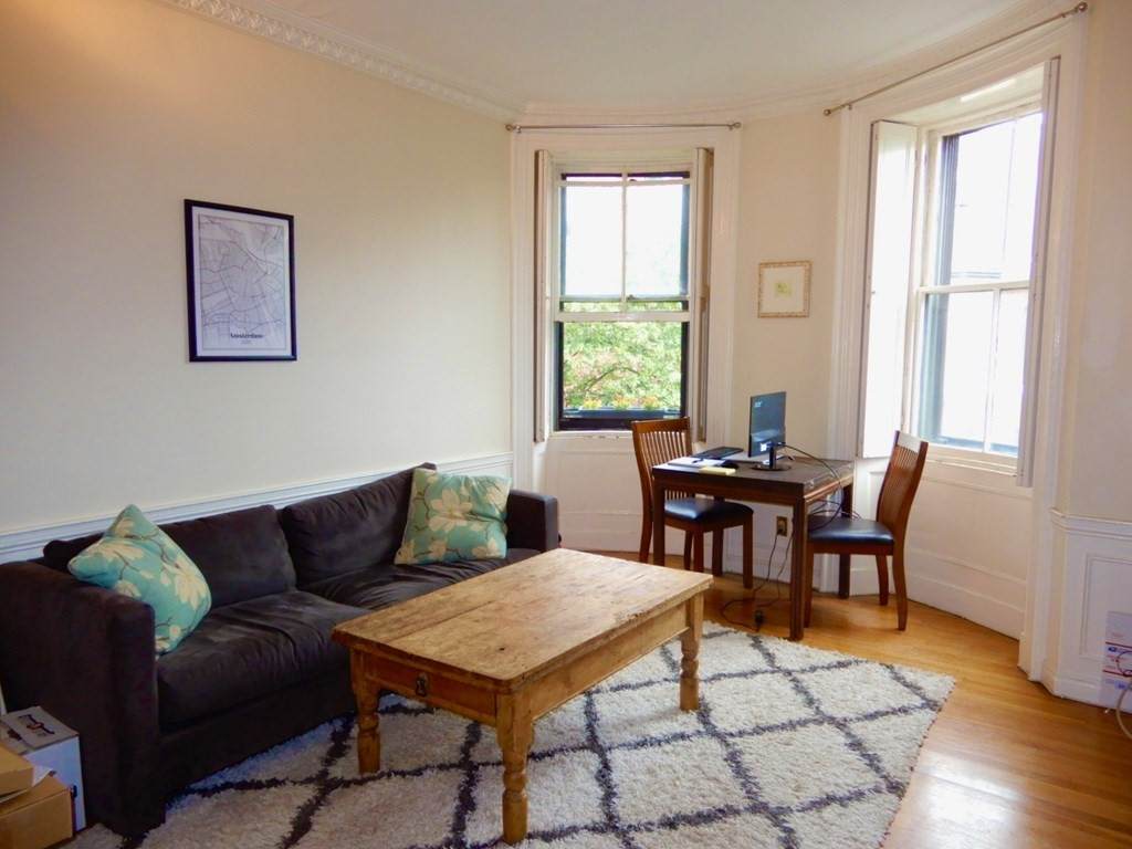 19 Chestnut St - Photo 1