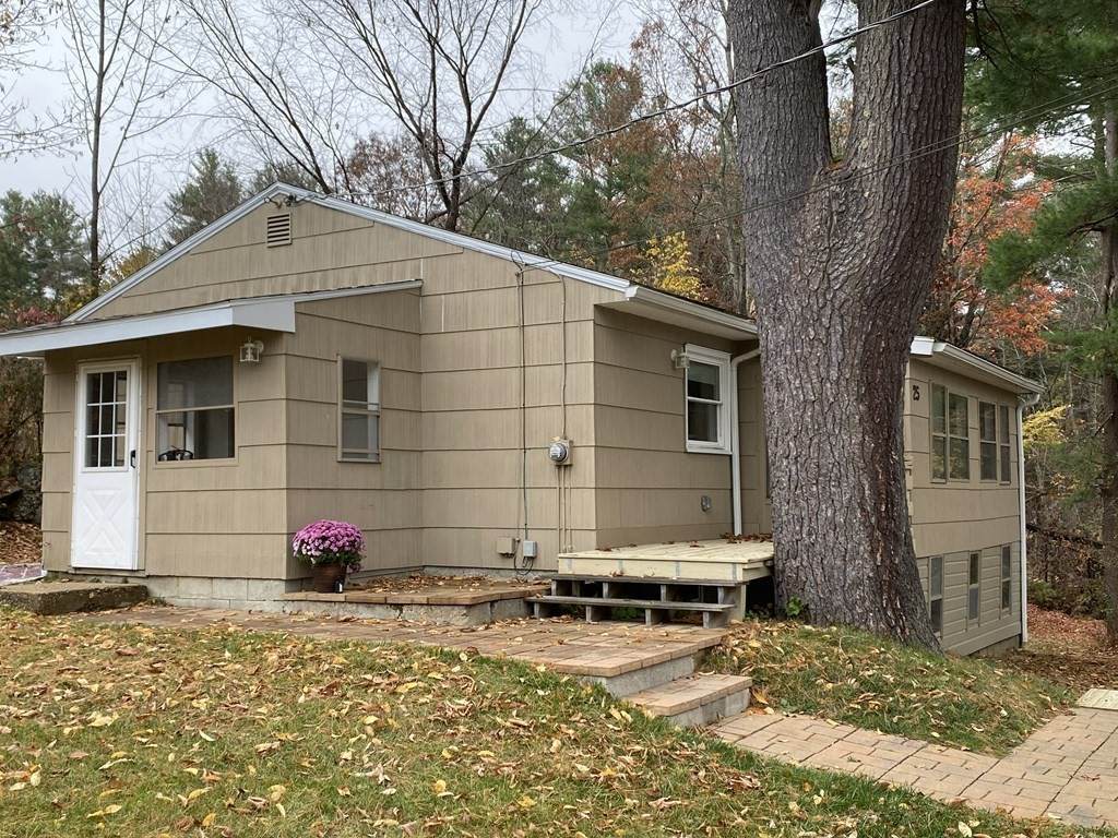 25 Lambs Grv - Photo 1