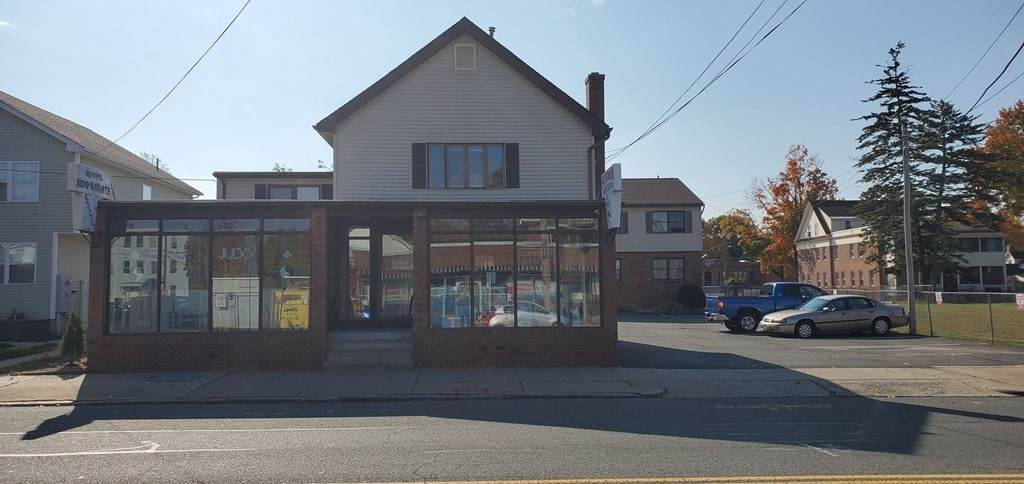 233-237 Main Street - Photo 1