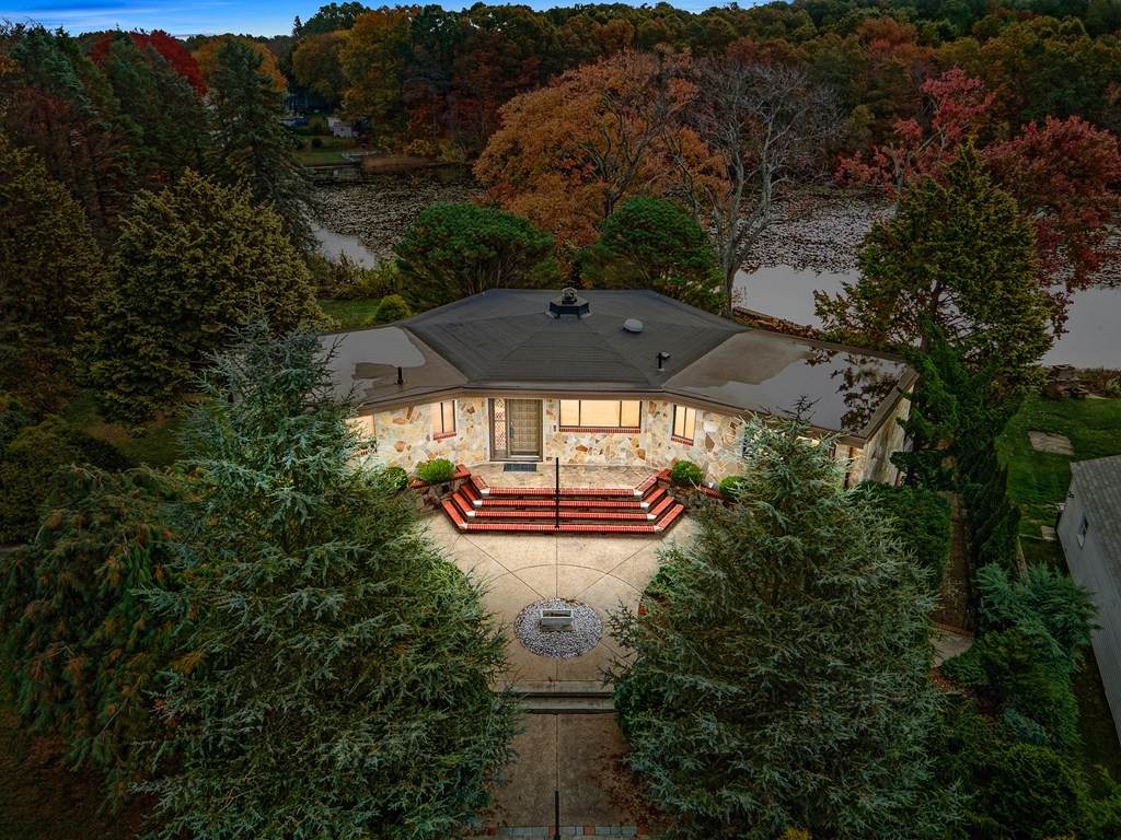 45 Breezy Lake Drive - Photo 1