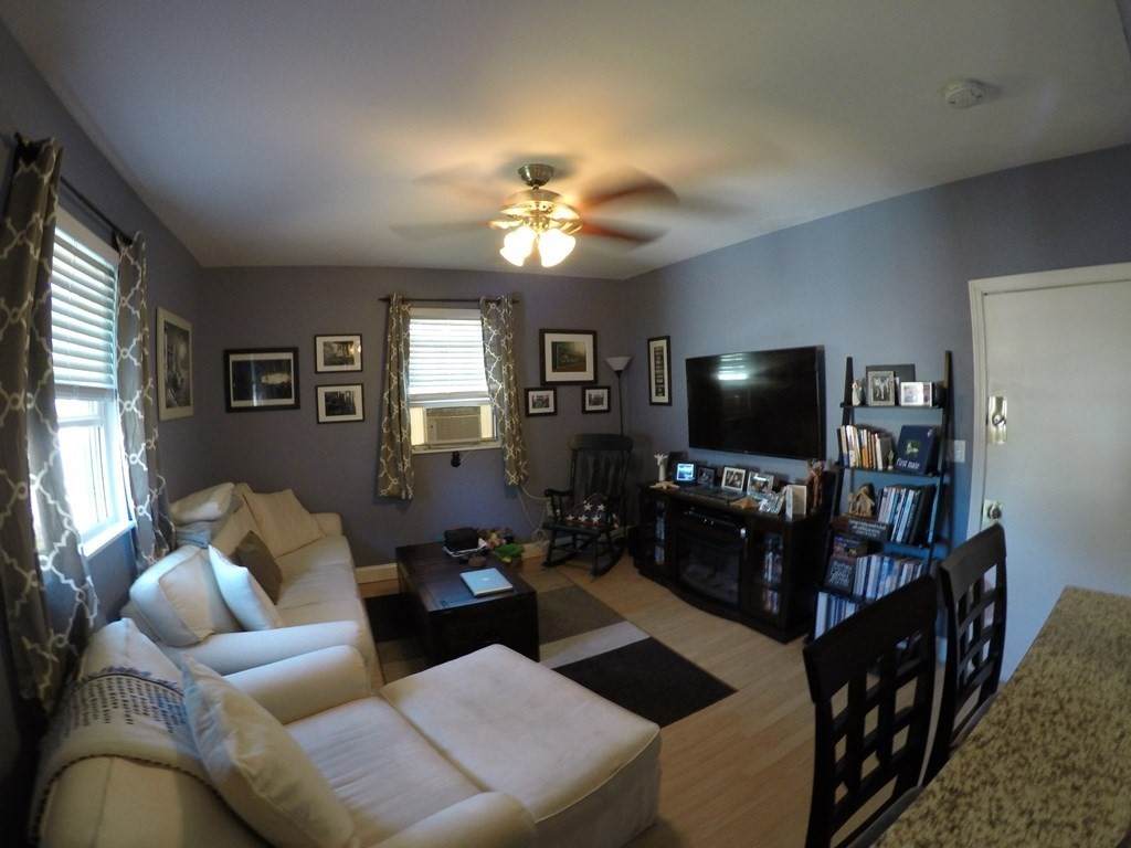 14 West Water St - Photo 1