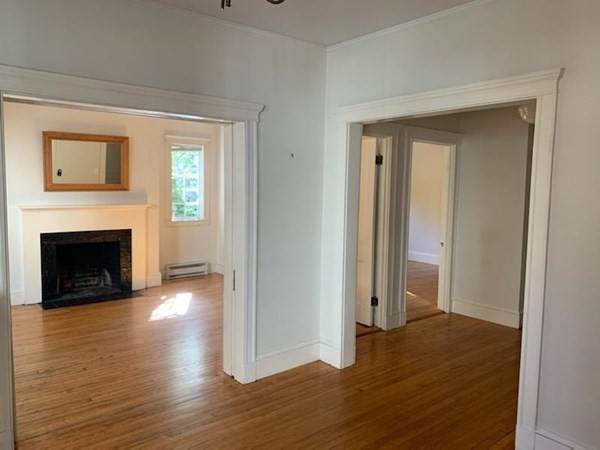 41 Hawthorn - Photo 1