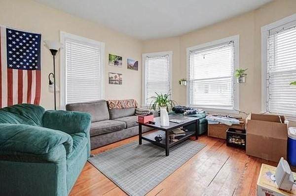 16 Falkland - Photo 1