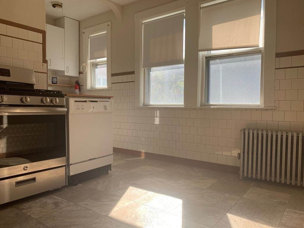 37 Sylvia Rd - Photo 1