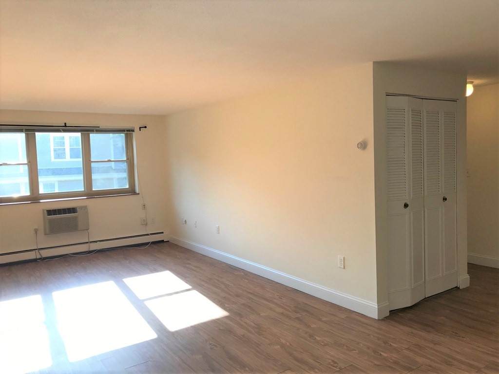 100 Tremont Street - Photo 1