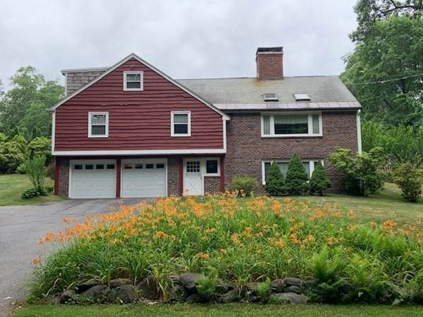 94 Perkins Row - Photo 1