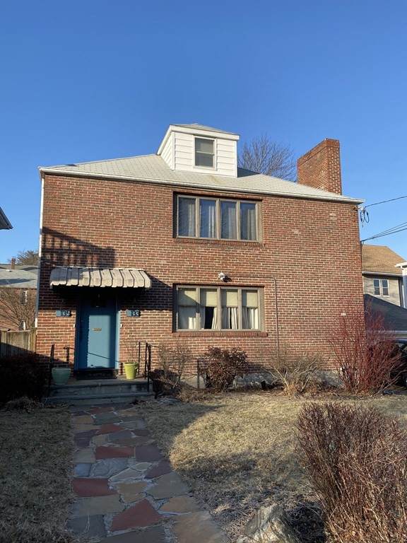 135 Maplewood St. - Photo 1