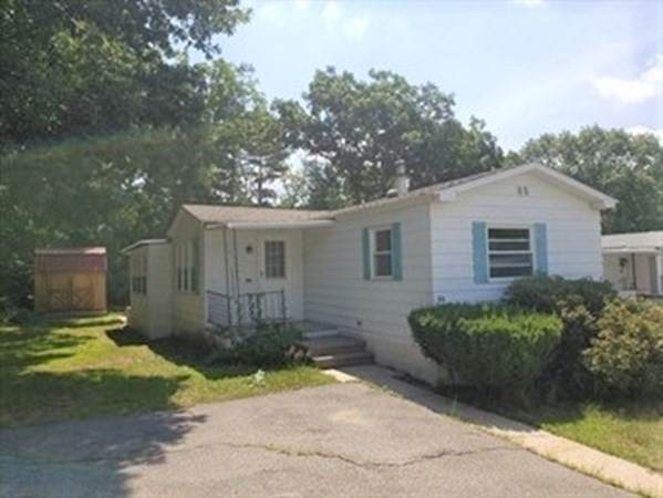 68 Tavitian Blvd - Photo 1