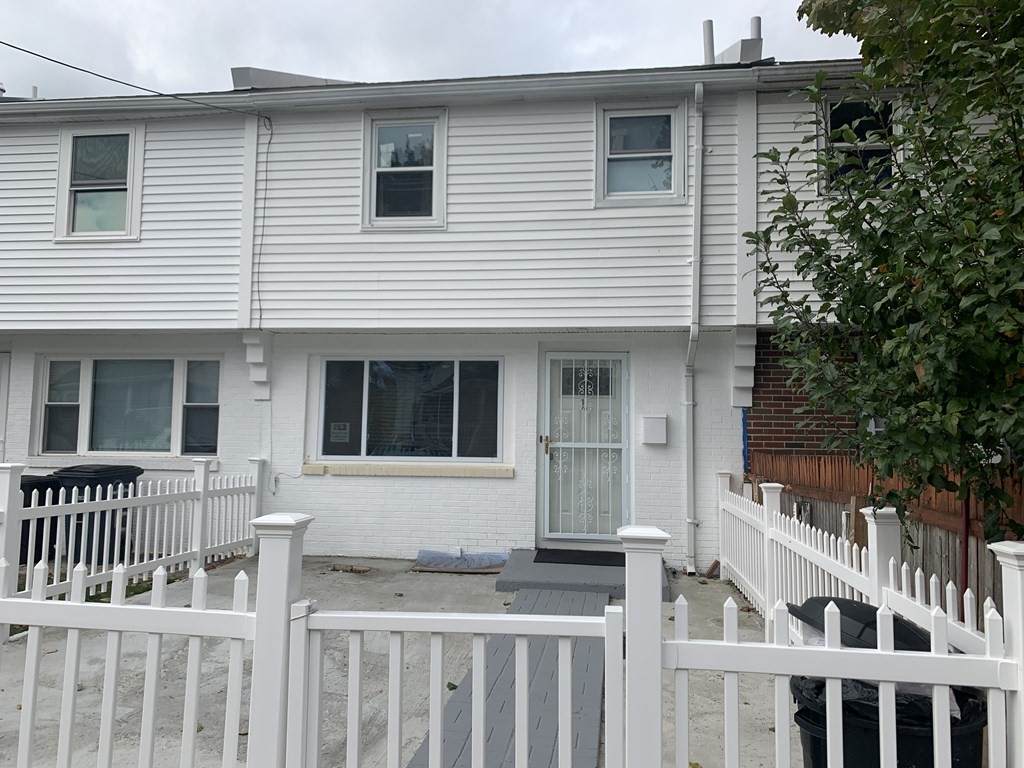 11 Delford St - Photo 1